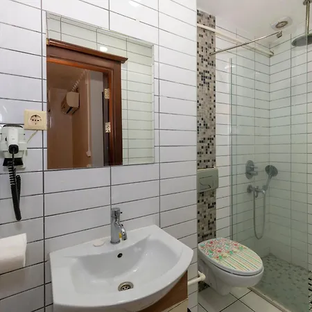 Opera House Taksim 3*