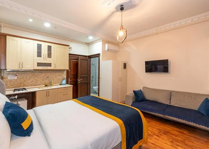 Opera House Taksim Otel 3*